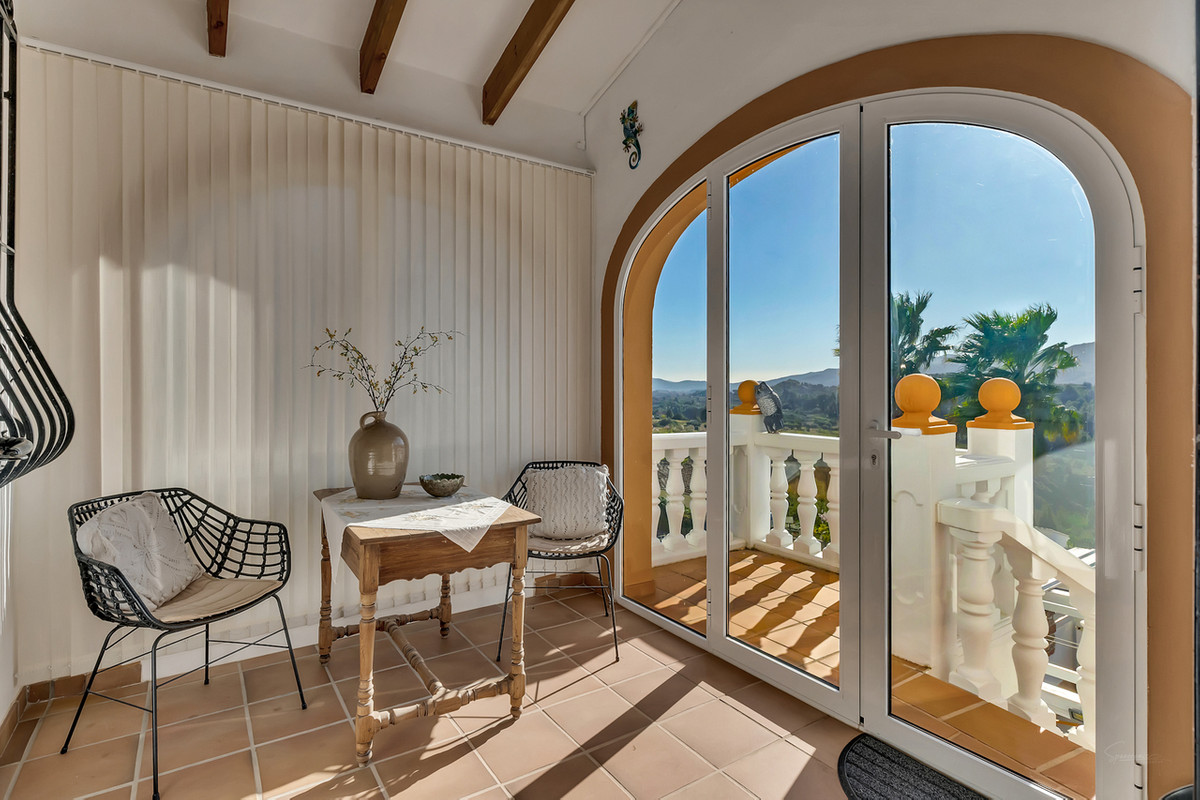 Se vende Villa - Chalet de 5 dormitorios en Costa Blanca, Alicante, España
