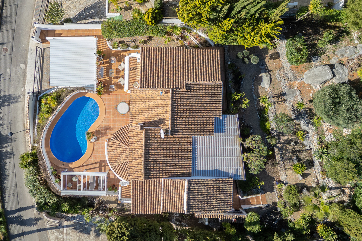 Se vende Villa - Chalet de 5 dormitorios en Costa Blanca, Alicante, España
