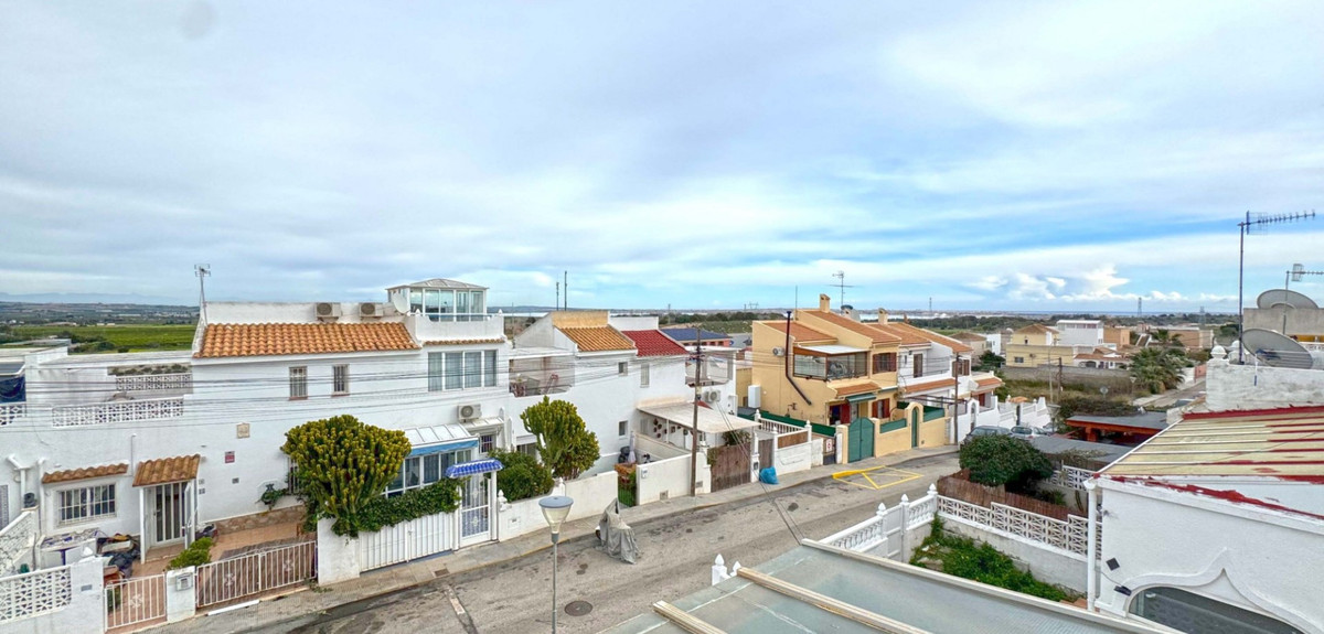 Se vende Pareada de 2 dormitorios en Costa Blanca, Alicante, España