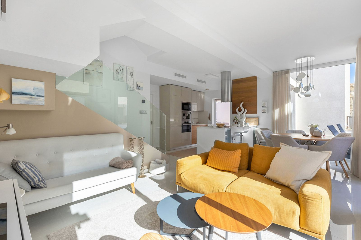 Se vende Villa - Chalet de 3 dormitorios en Costa Blanca, Alicante, España