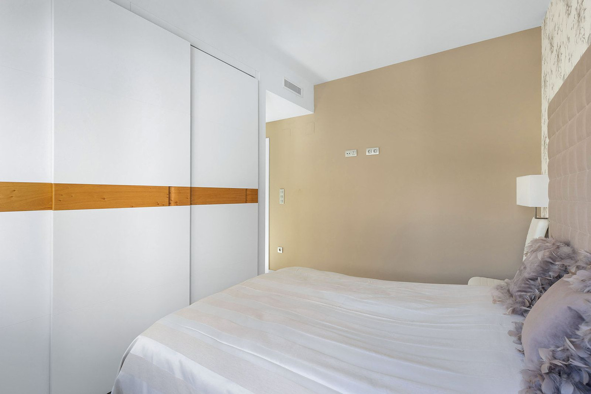 Se vende Villa - Chalet de 3 dormitorios en Costa Blanca, Alicante, España