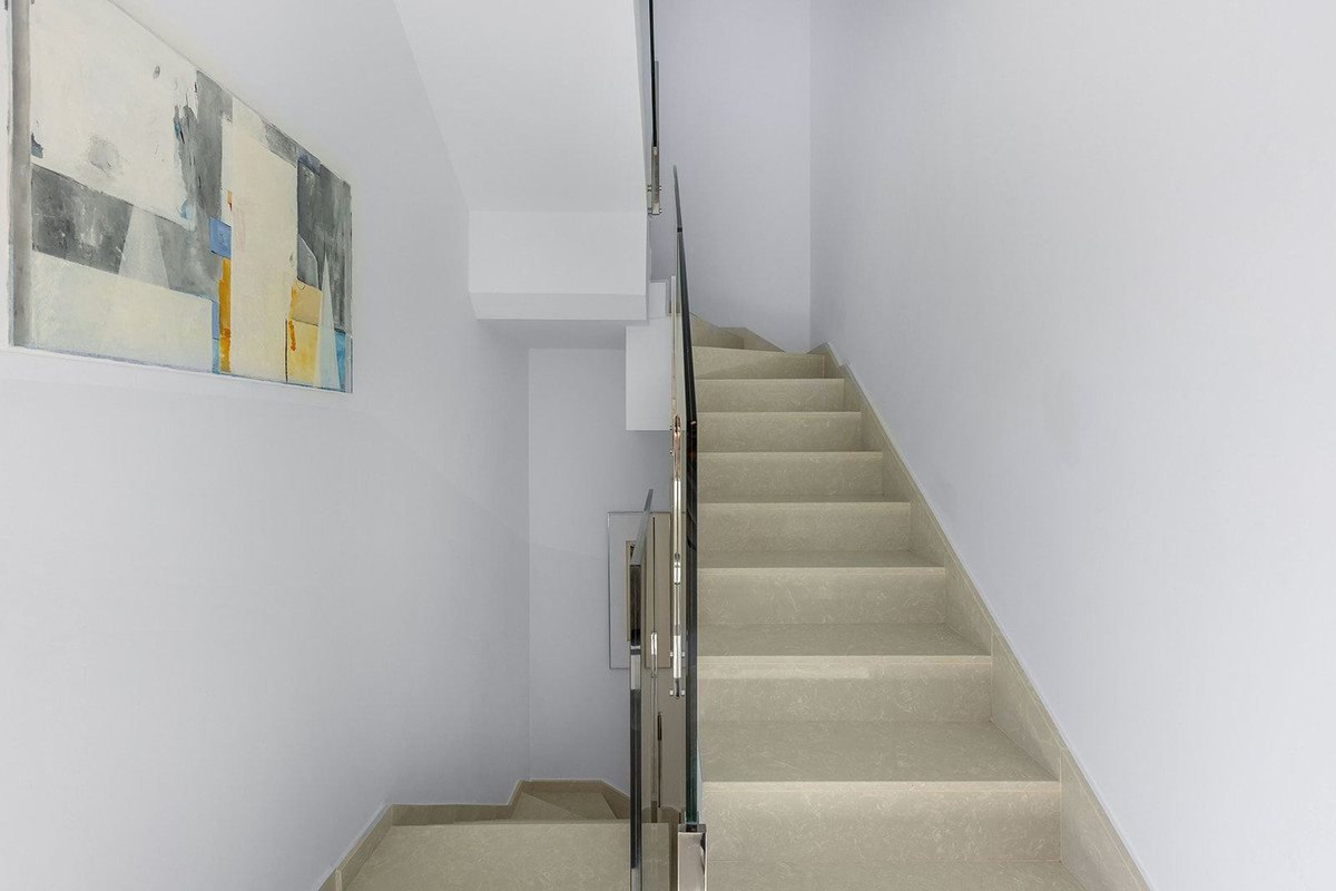 Se vende Villa - Chalet de 3 dormitorios en Costa Blanca, Alicante, España