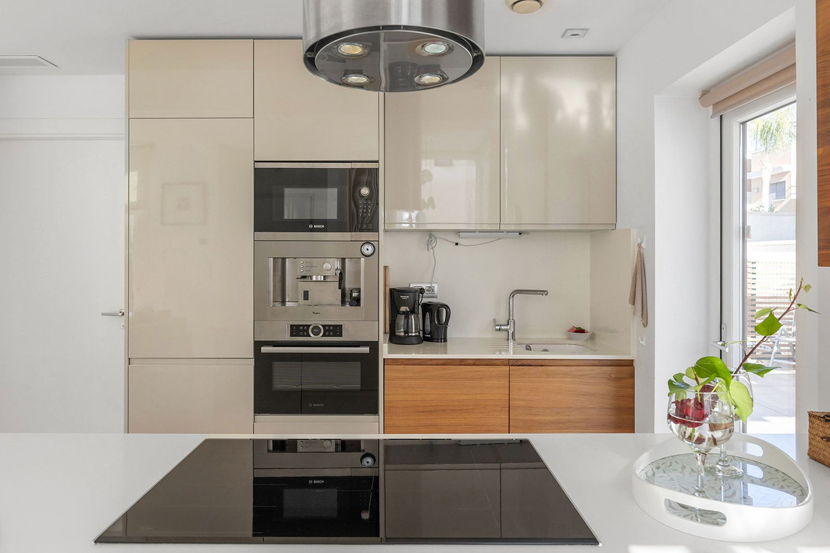 Se vende Villa - Chalet de 3 dormitorios en Costa Blanca, Alicante, España