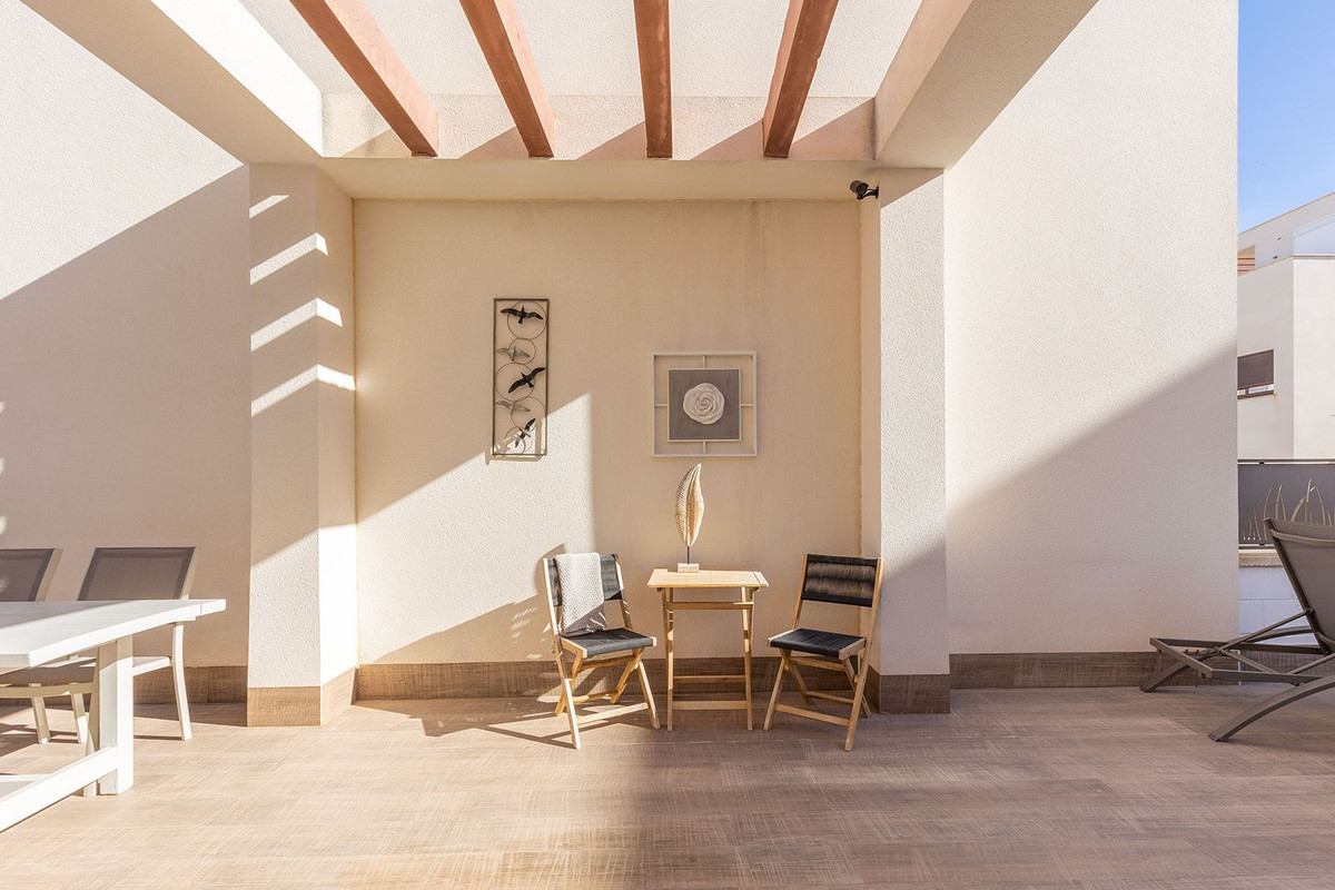 Se vende Villa - Chalet de 3 dormitorios en Costa Blanca, Alicante, España