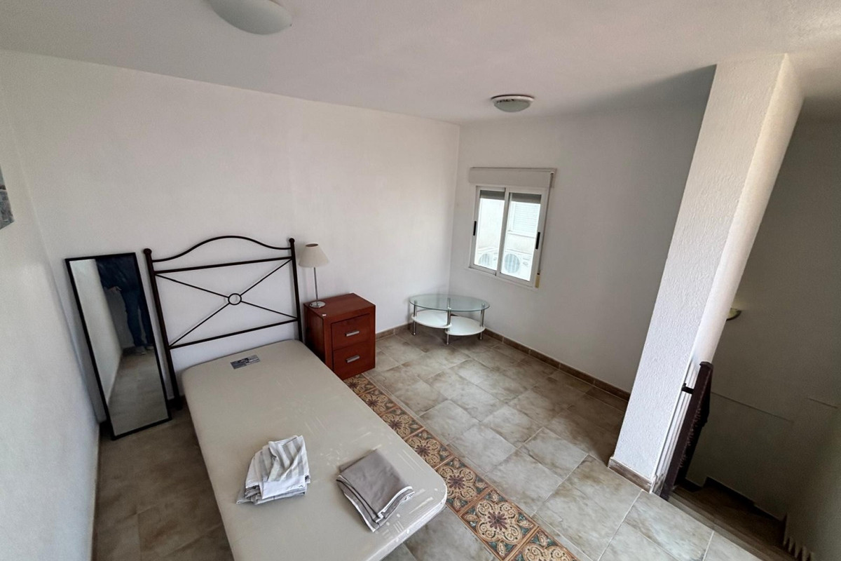 Se vende Adosada de 5 dormitorios en Costa Blanca, Alicante, España