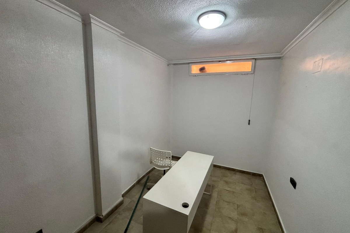 Se vende Adosada de 5 dormitorios en Costa Blanca, Alicante, España
