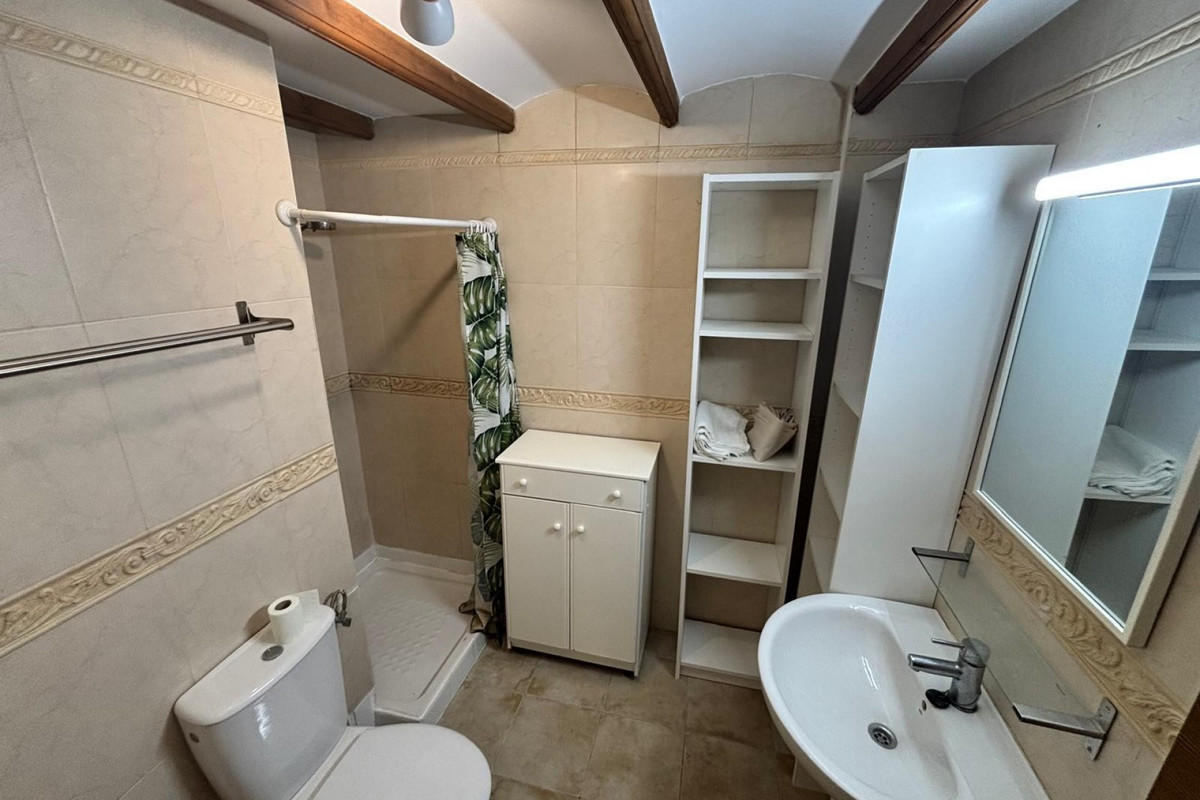 Se vende Adosada de 5 dormitorios en Costa Blanca, Alicante, España