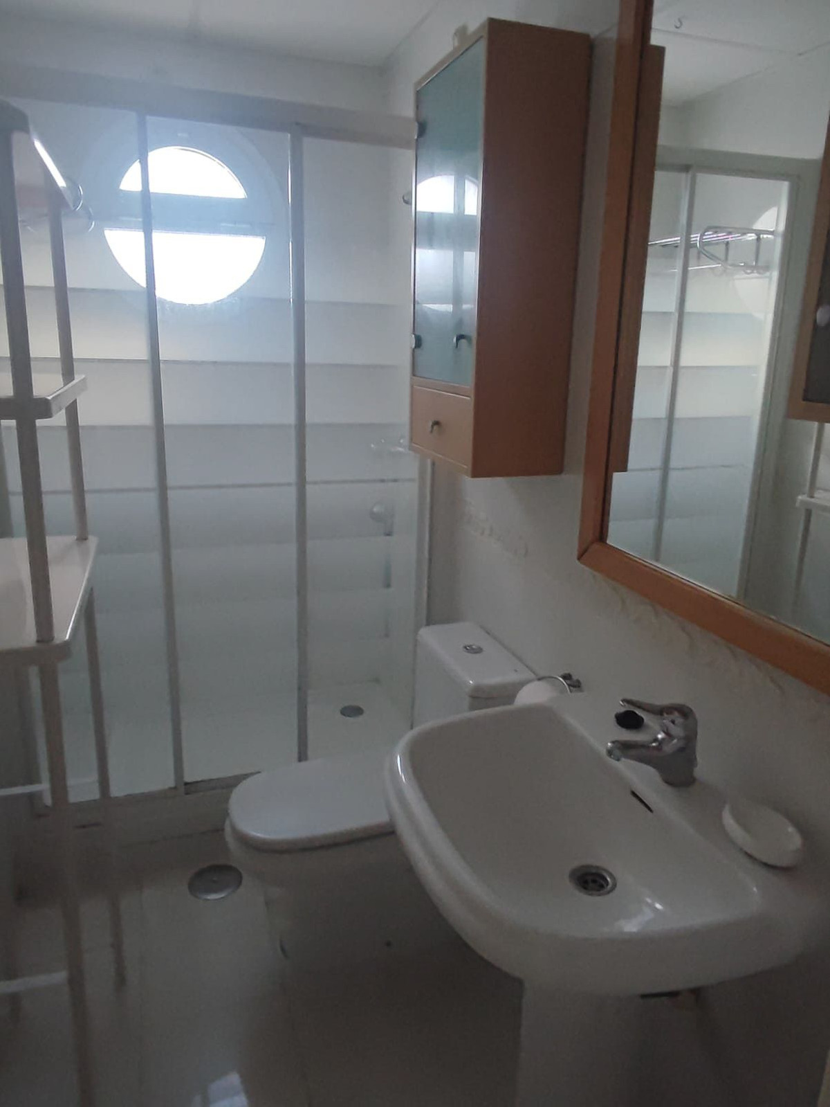 2 Bed Apartment for sale in The Golden Mile Costa Del Sol, Málaga, Spain