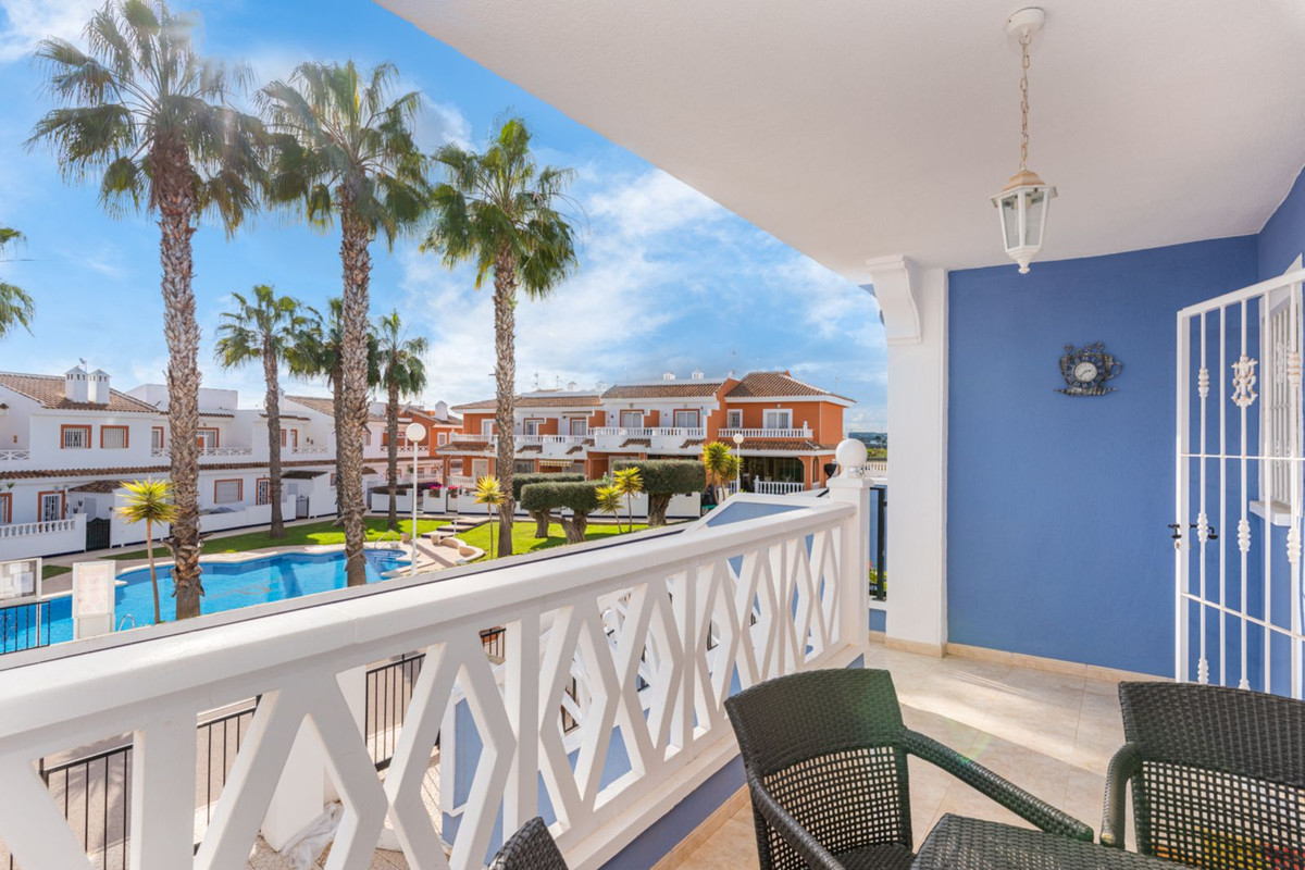Se vende Adosada de 4 dormitorios en Costa Blanca, Alicante, España