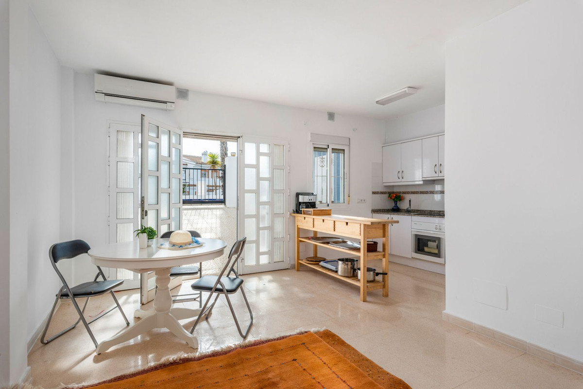 Se vende Adosada de 4 dormitorios en Costa Blanca, Alicante, España