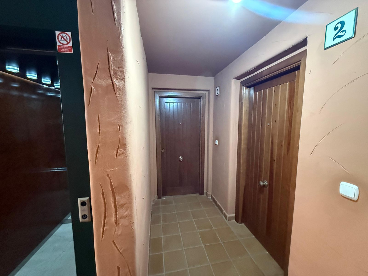 2 Bed Apartment for sale in Elviria Costa Del Sol, Málaga, Spain