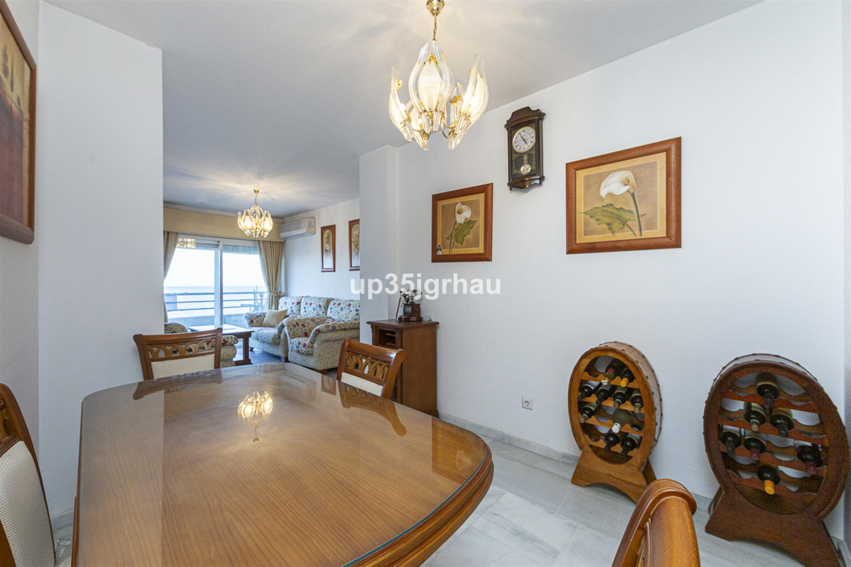2 Bed Apartment for sale in Estepona Costa Del Sol, Málaga, Spain