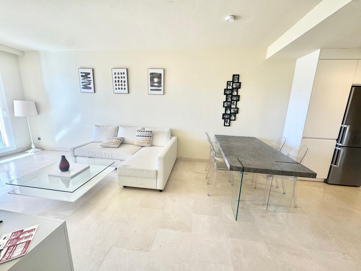 2 Bed Apartment for sale in Cerros Del Aguila Costa Del Sol, Málaga, Spain