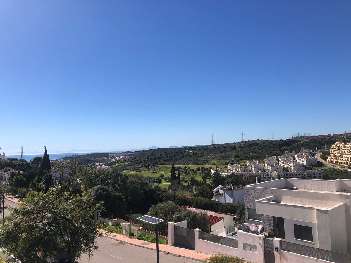 2 Bed Apartment for sale in Estepona Costa Del Sol, Málaga, Spain