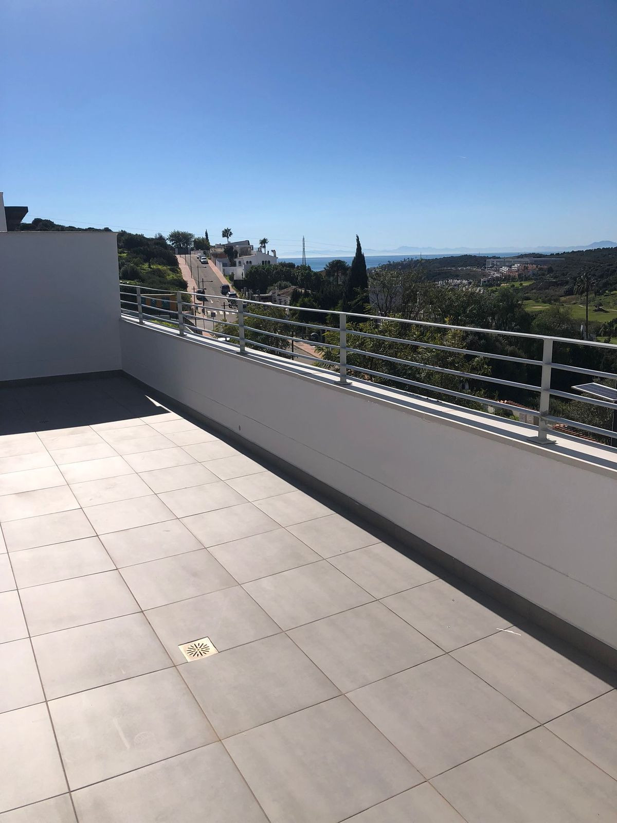 2 Bed Apartment for sale in Estepona Costa Del Sol, Málaga, Spain