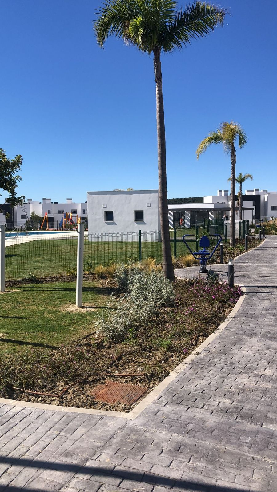 2 Bed Apartment for sale in Estepona Costa Del Sol, Málaga, Spain