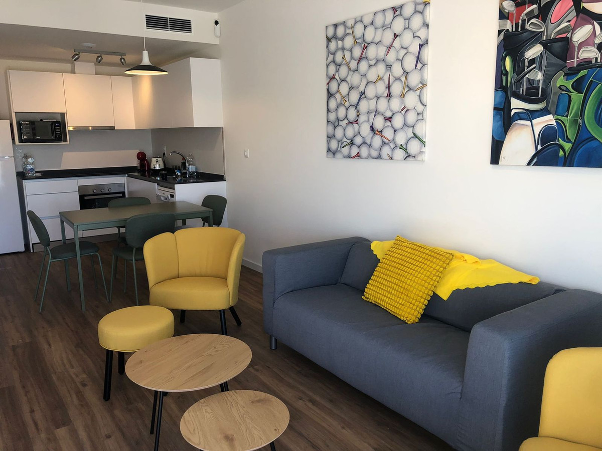 2 Bed Apartment for sale in Estepona Costa Del Sol, Málaga, Spain