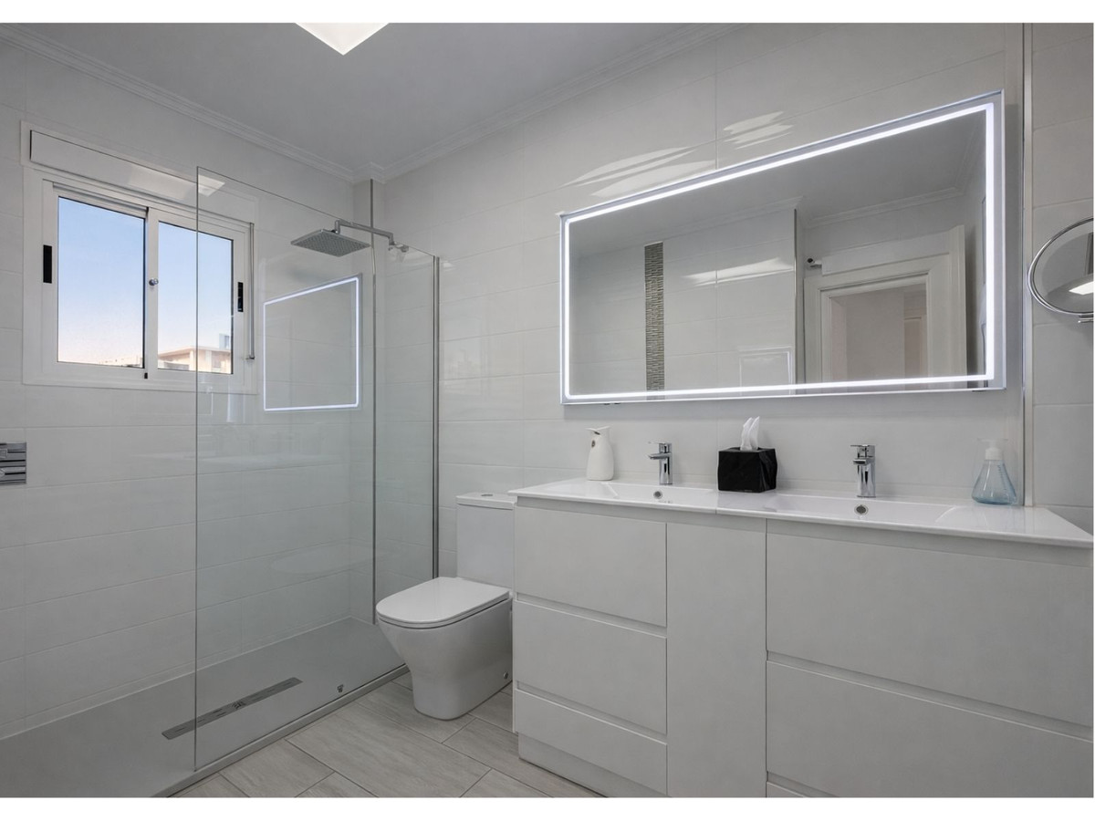 2 Bed Townhouse for sale in La Zenia Costa Blanca, Alicante, Spain