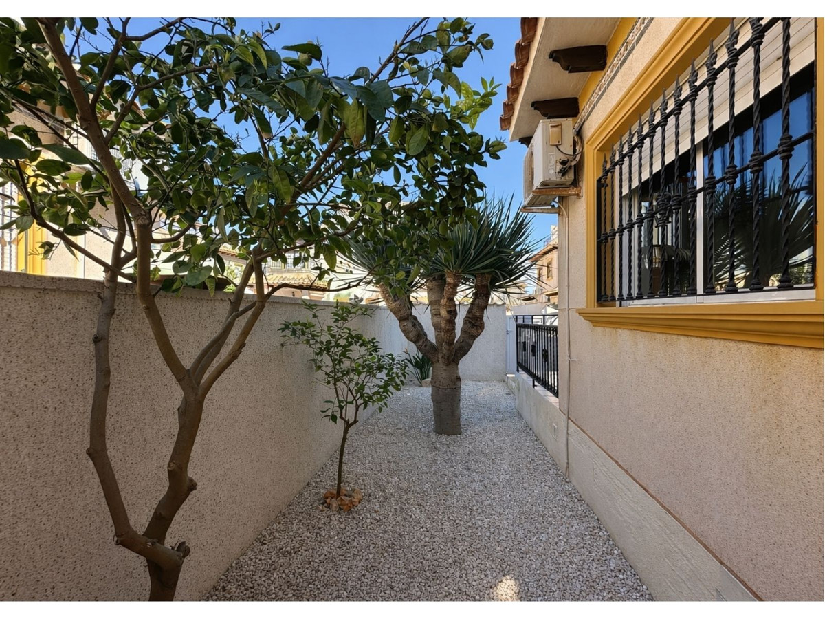 2 Bed Townhouse for sale in La Zenia Costa Blanca, Alicante, Spain