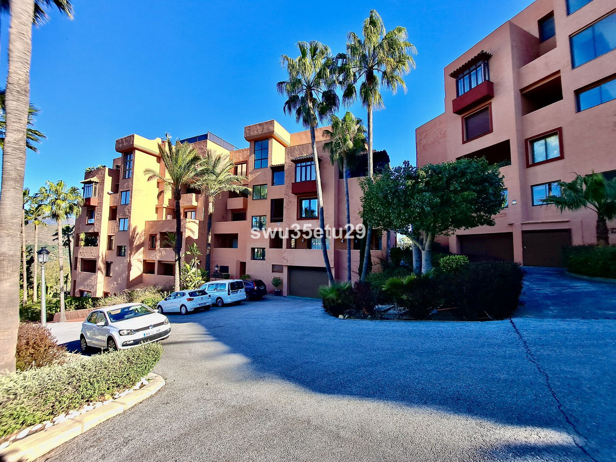 Se vende Apartamento Planta Baja de 2 dormitorios en Costa Del Sol, Málaga, España