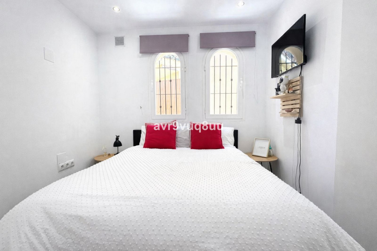 Se vende Pareada de 4 dormitorios en Costa Del Sol, Málaga, España