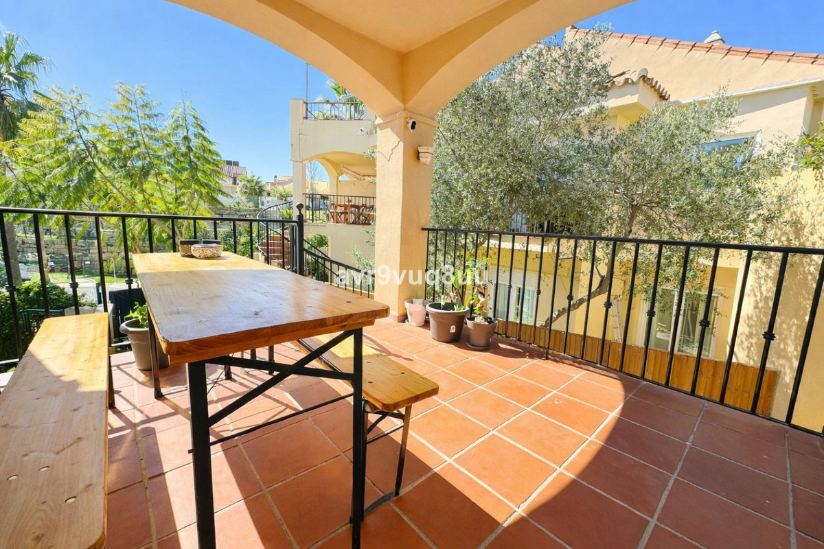 Se vende Pareada de 4 dormitorios en Costa Del Sol, Málaga, España