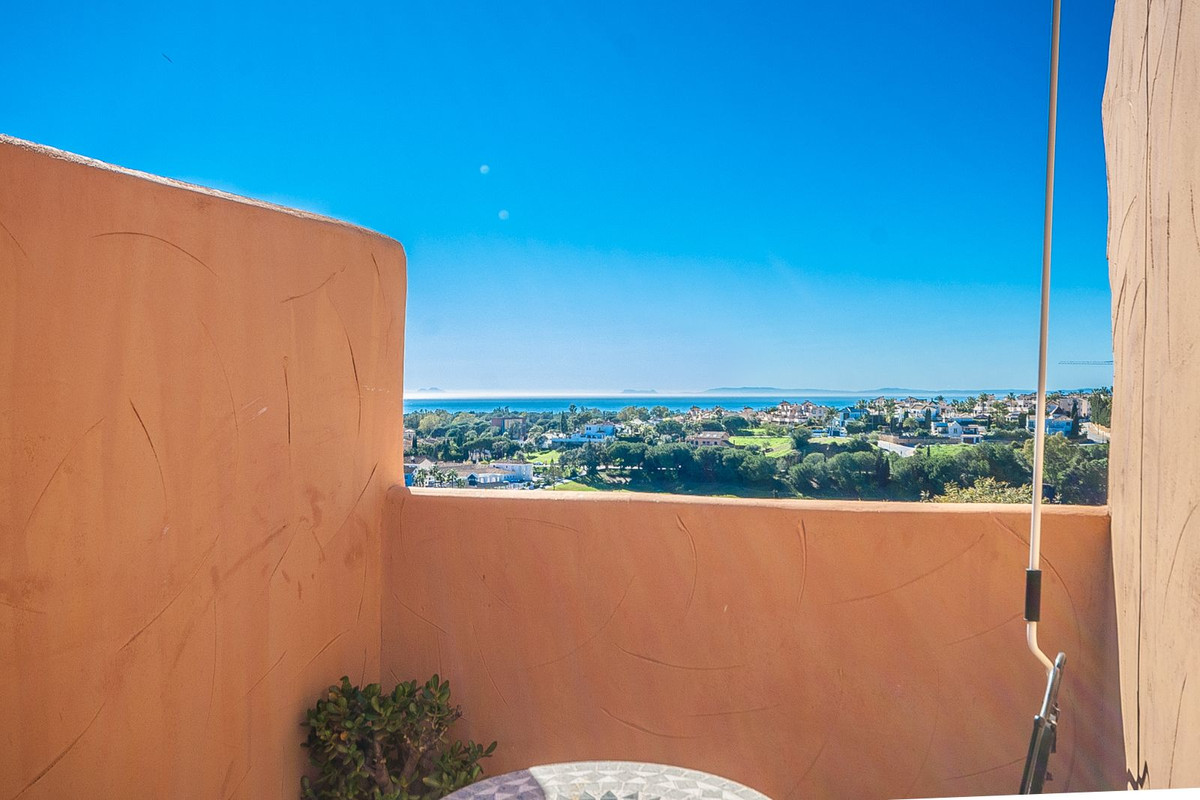 2 Bed Apartment for sale in Elviria Costa Del Sol, Málaga, Spain