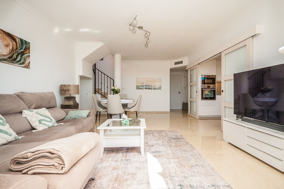 2 Bed Apartment for sale in Elviria Costa Del Sol, Málaga, Spain