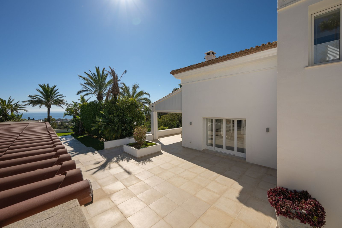 Se vende Villa - Chalet de 9 dormitorios en Costa Del Sol, Málaga, España