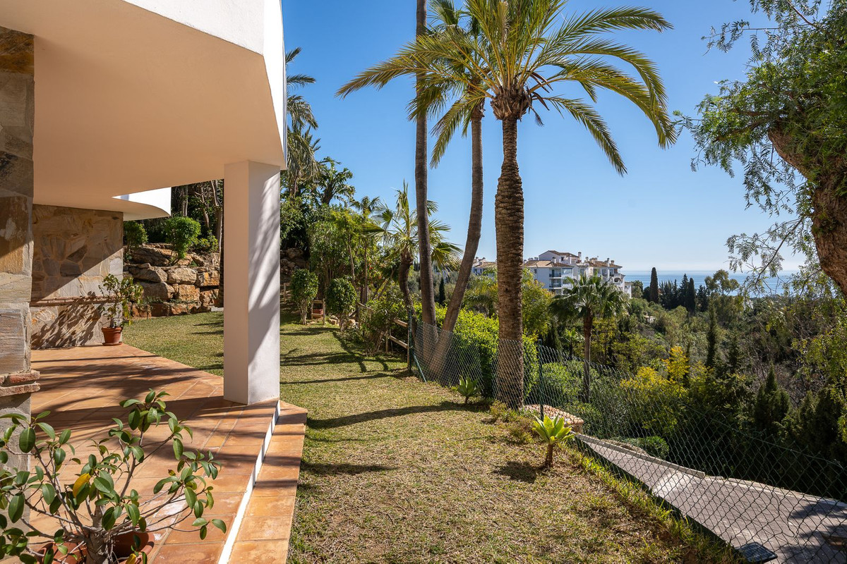 Se vende Villa - Chalet de 9 dormitorios en Costa Del Sol, Málaga, España