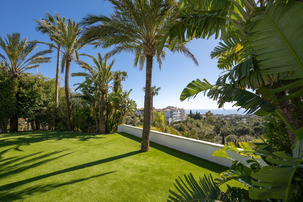 Se vende Villa - Chalet de 9 dormitorios en Costa Del Sol, Málaga, España