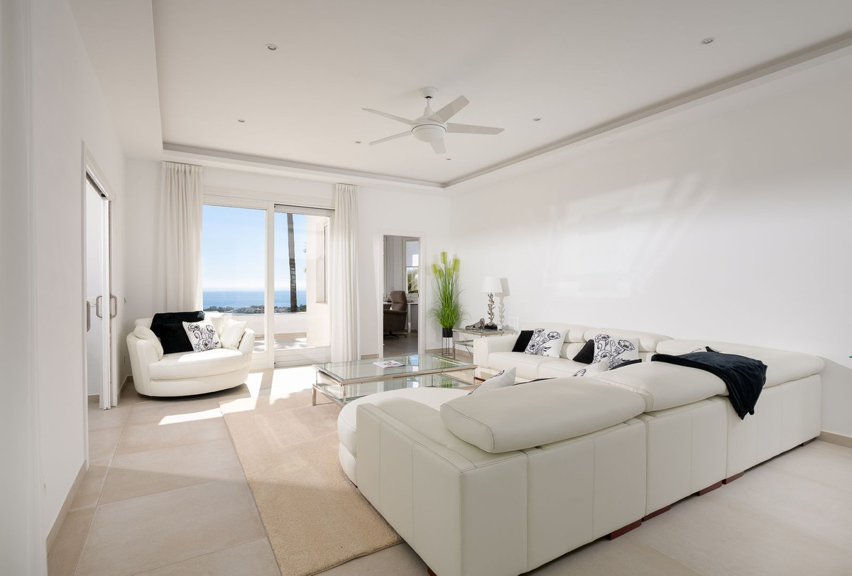 Se vende Villa - Chalet de 9 dormitorios en Costa Del Sol, Málaga, España