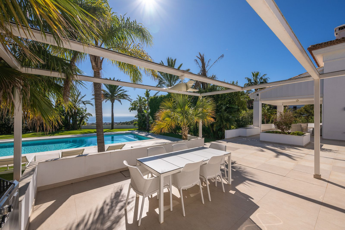 Se vende Villa - Chalet de 9 dormitorios en Costa Del Sol, Málaga, España