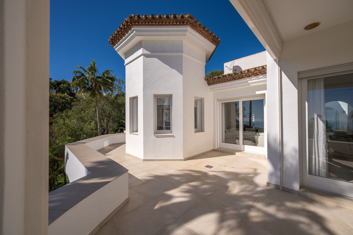 Se vende Villa - Chalet de 9 dormitorios en Costa Del Sol, Málaga, España