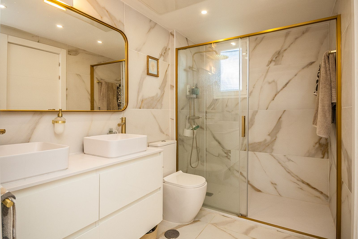 Se vende Ático de 2 dormitorios en Costa Del Sol, Málaga, España