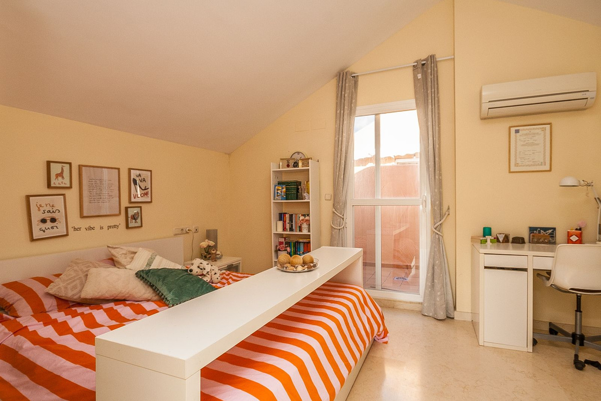 Se vende Ático de 2 dormitorios en Costa Del Sol, Málaga, España