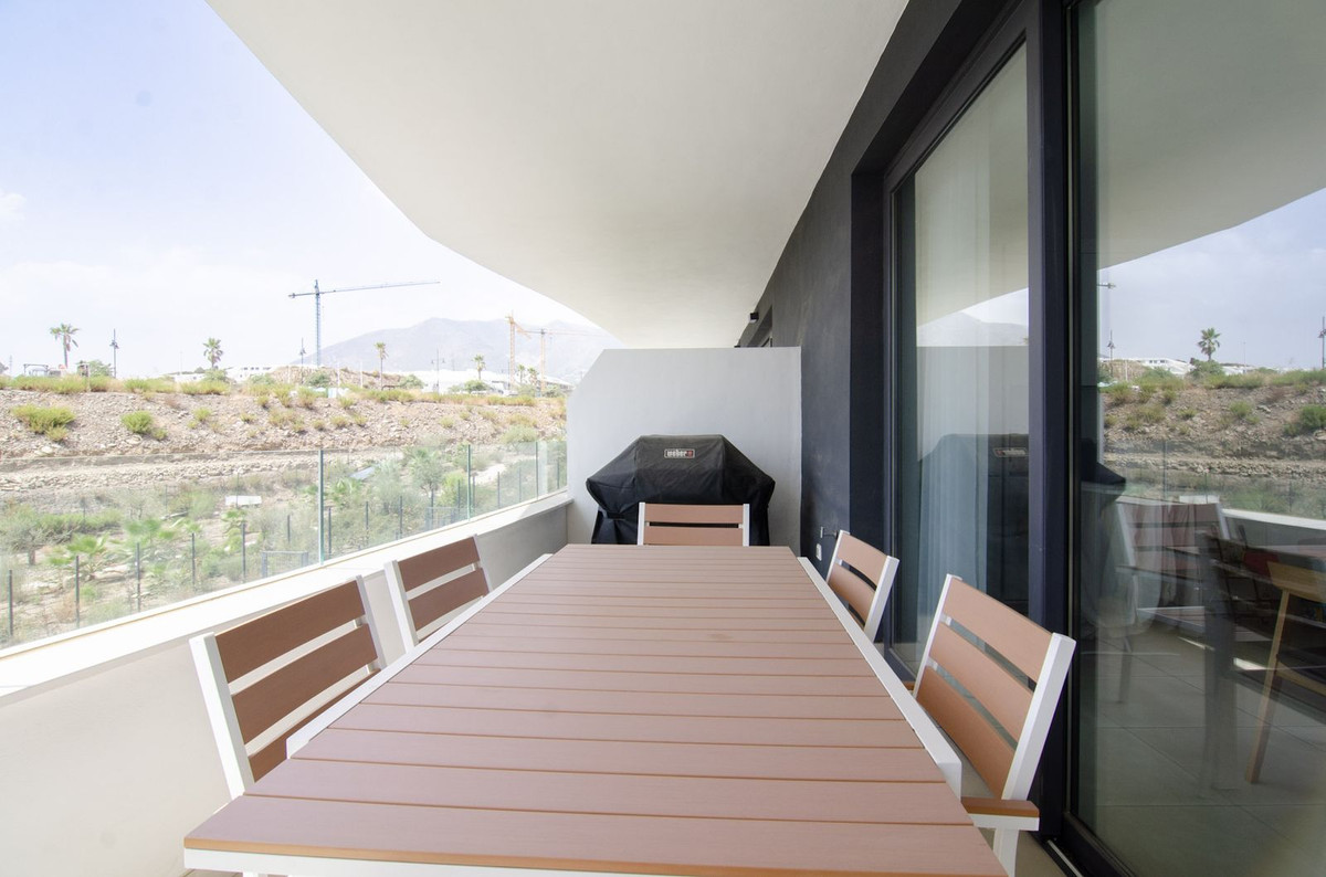 2 Bed Apartment for sale in Fuengirola Costa Del Sol, Málaga, Spain