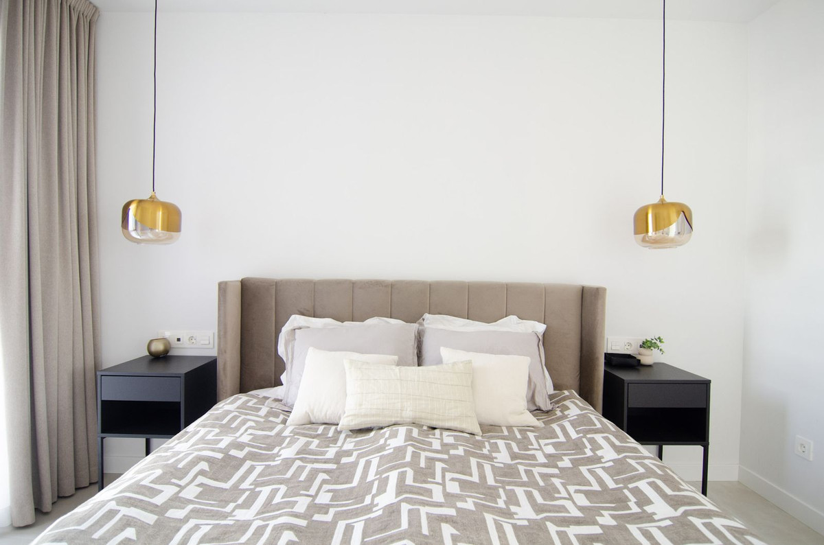 2 Bed Apartment for sale in Fuengirola Costa Del Sol, Málaga, Spain