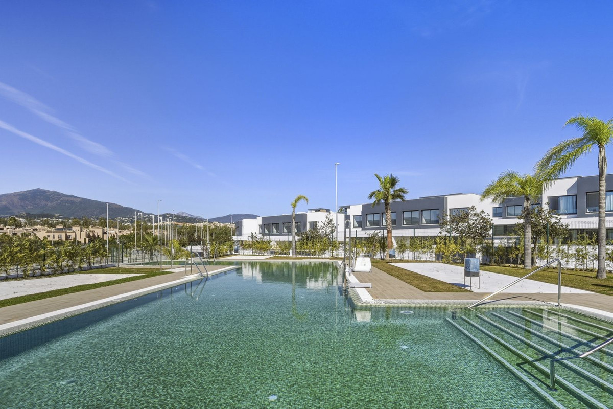3 Bed Townhouse for sale in Atalaya Costa Del Sol, Málaga, Spain