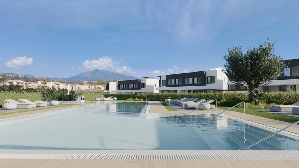 3 Bed Townhouse for sale in Atalaya Costa Del Sol, Málaga, Spain
