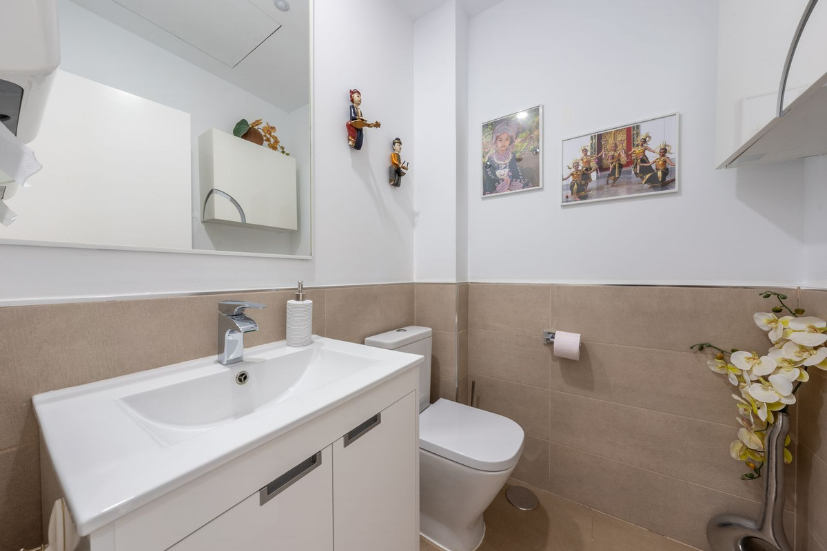 3 Bed Townhouse for sale in Manilva Costa Del Sol, Málaga, Spain