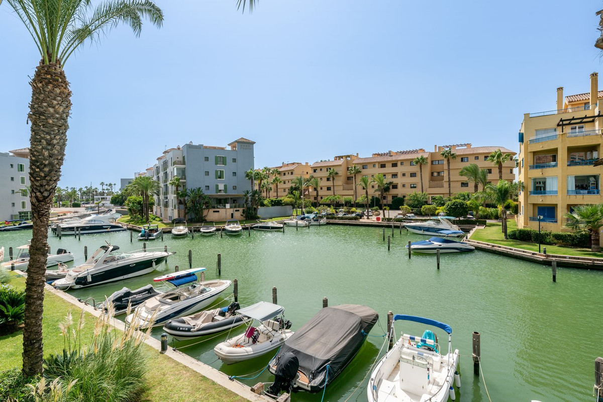 3 Bed Townhouse for sale in Manilva Costa Del Sol, Málaga, Spain