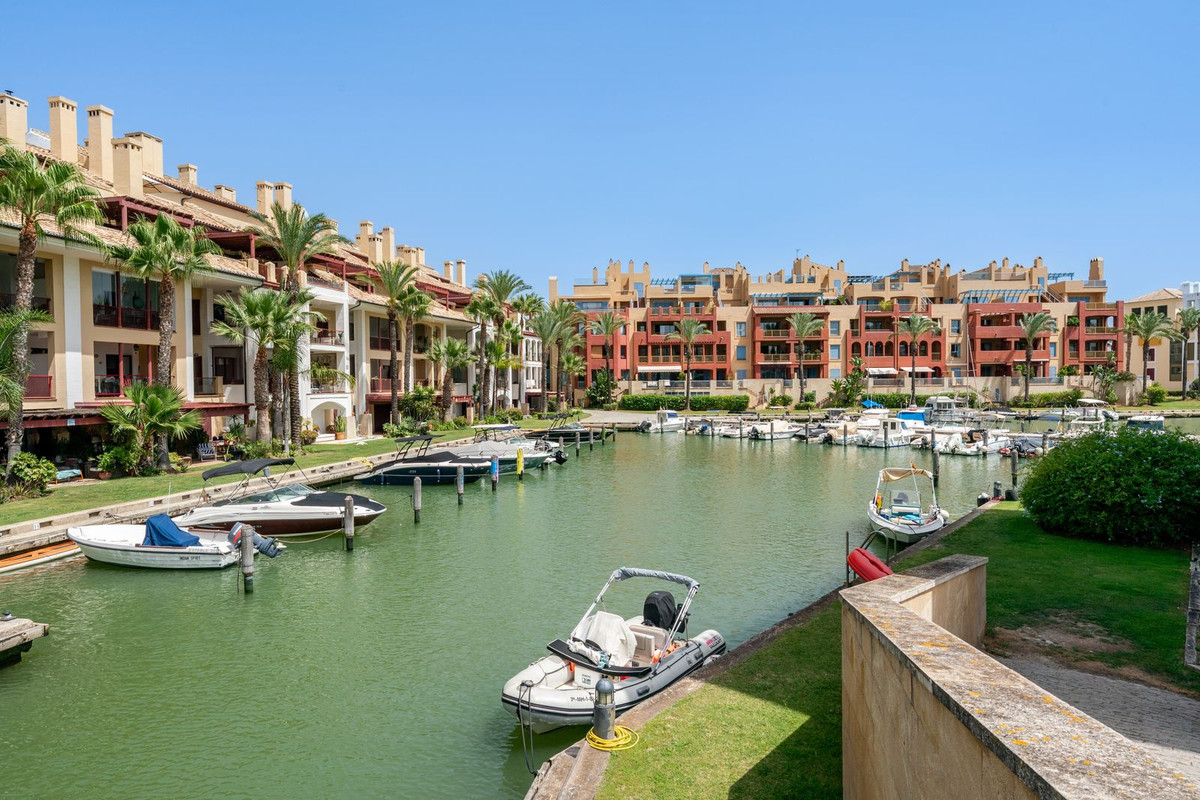 3 Bed Townhouse for sale in Manilva Costa Del Sol, Málaga, Spain