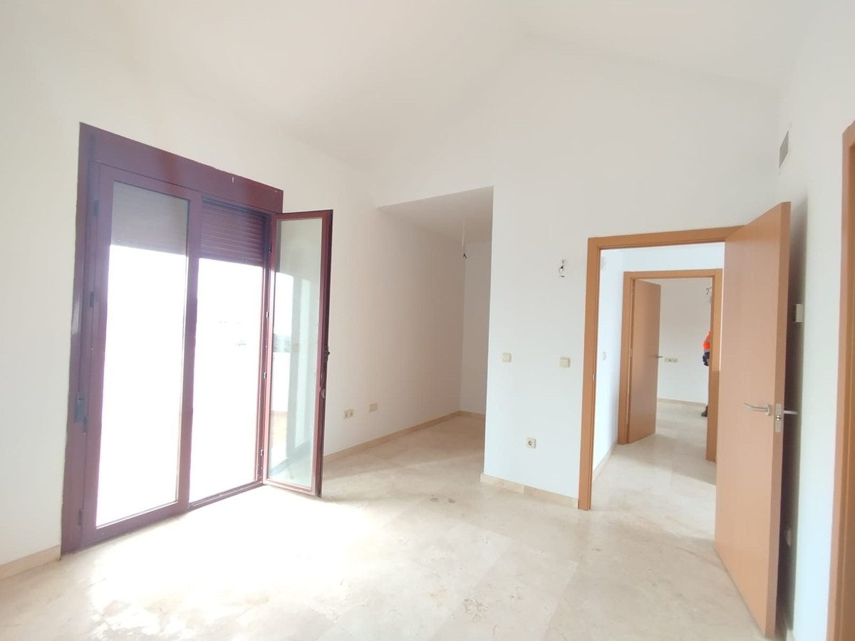 2 Bed Townhouse for sale in Doña Julia Costa Del Sol, Málaga, Spain