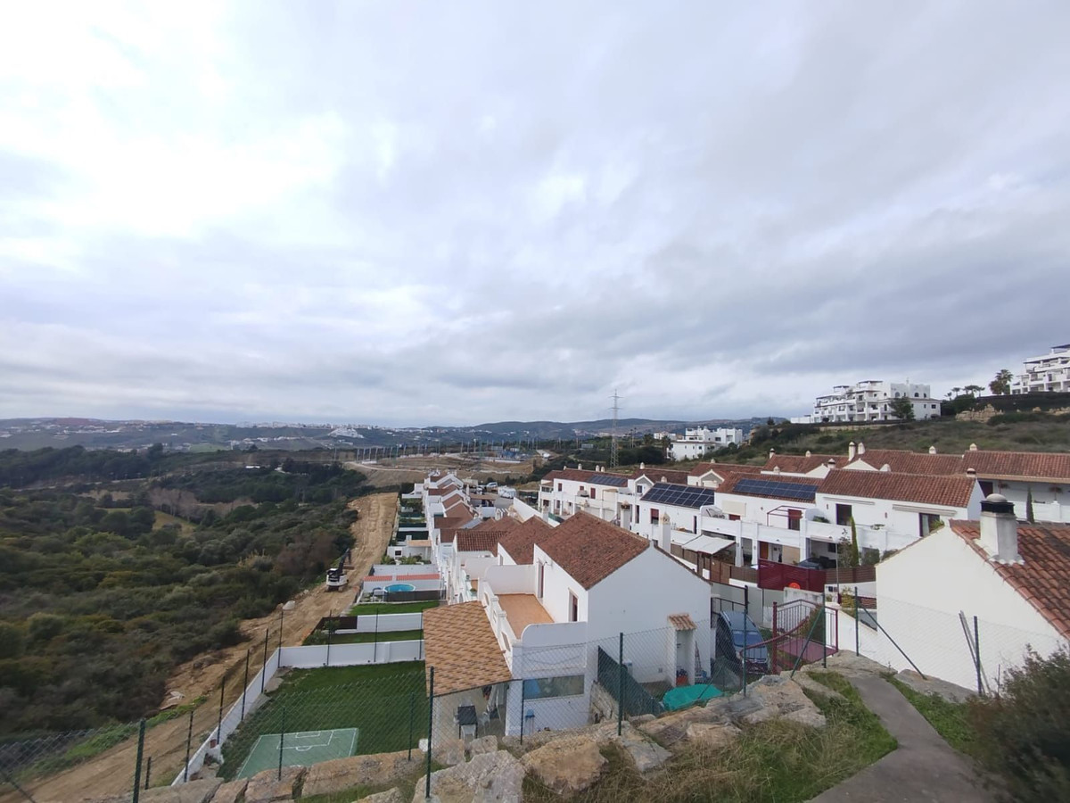 2 Bed Townhouse for sale in Doña Julia Costa Del Sol, Málaga, Spain