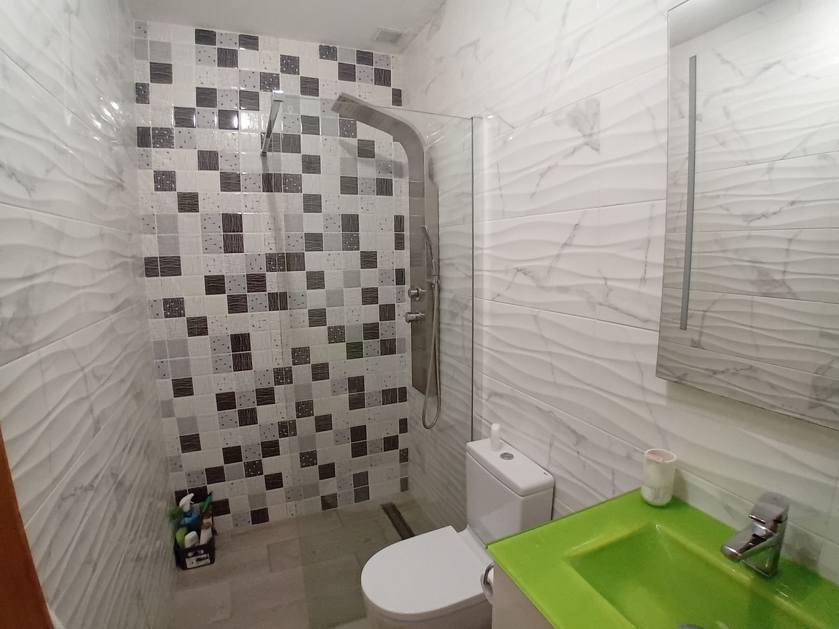 2 Bed Townhouse for sale in La Finca Golf Costa Blanca, Alicante, Spain