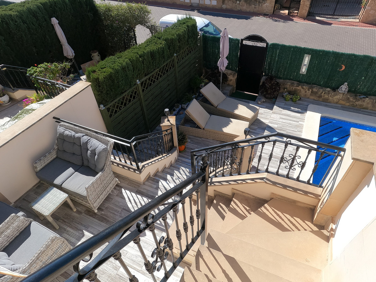 2 Bed Townhouse for sale in La Finca Golf Costa Blanca, Alicante, Spain