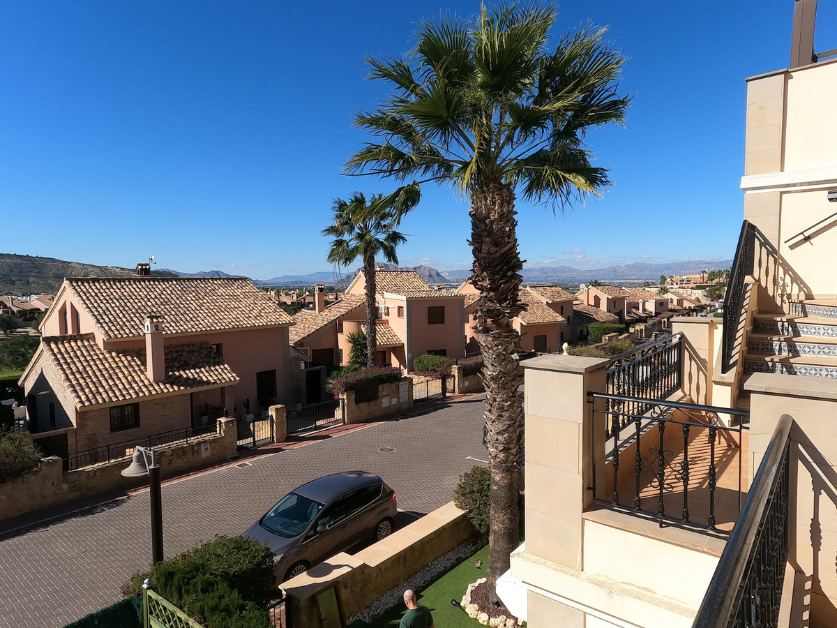 2 Bed Townhouse for sale in La Finca Golf Costa Blanca, Alicante, Spain