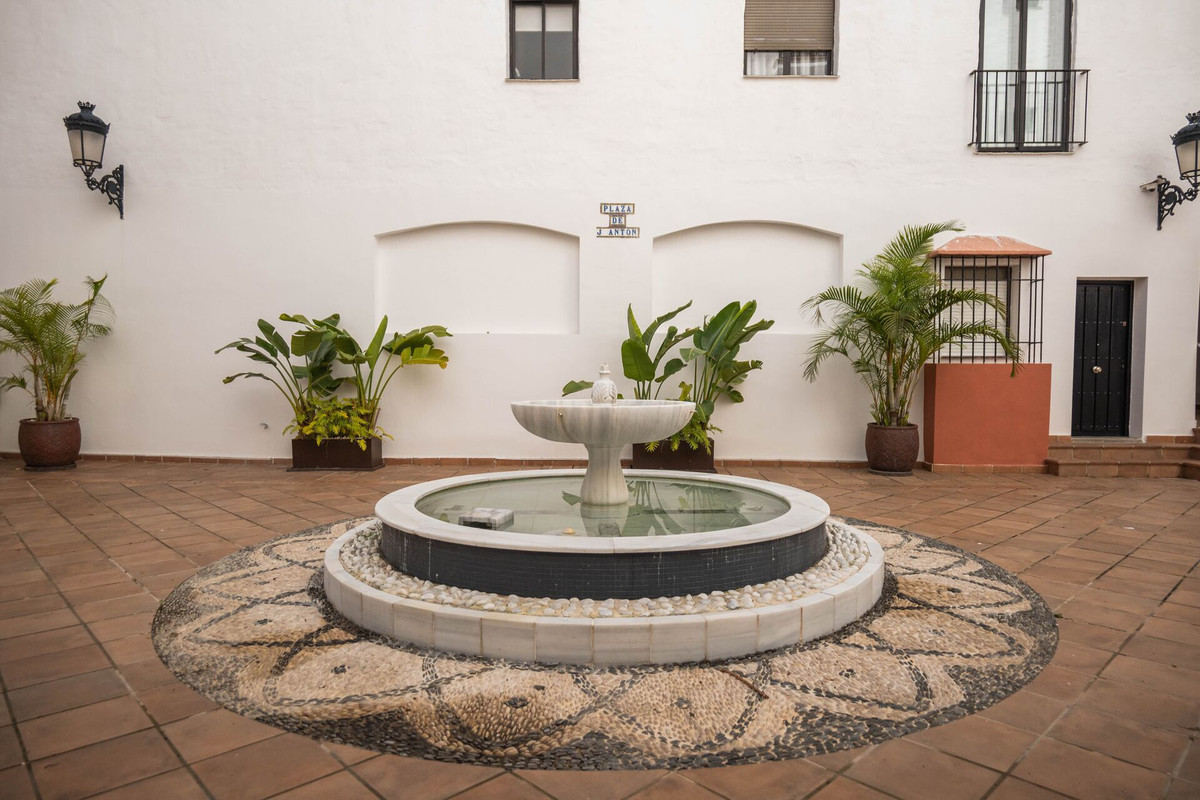 Se vende Apartamento Planta Media de 2 dormitorios en Costa Del Sol, Málaga, España