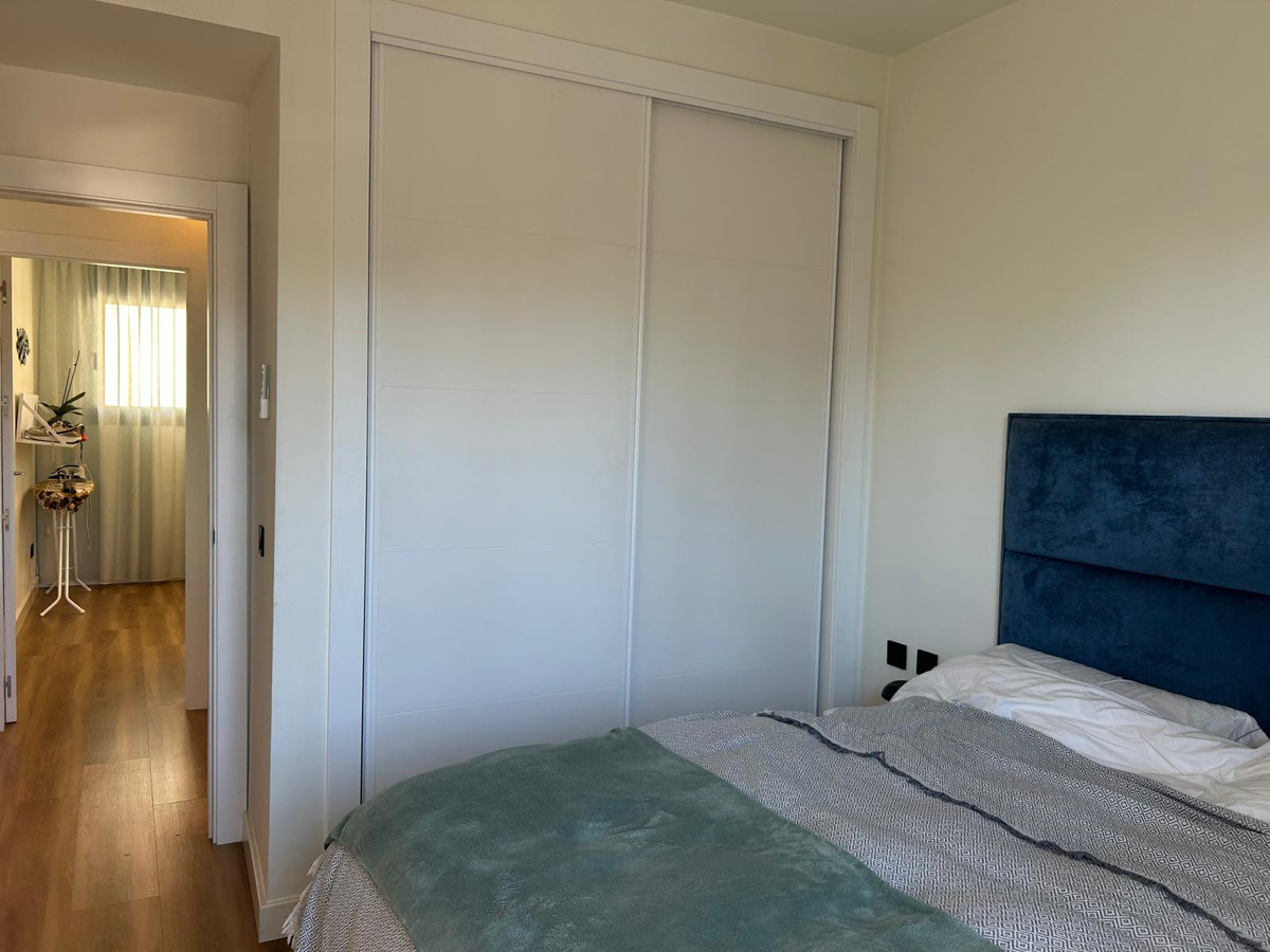2 Bed Apartment for sale in Estepona Costa Del Sol, Málaga, Spain